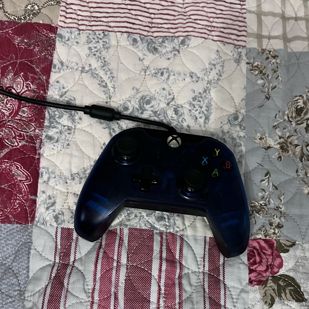 PDP gaming wired controller midnight blue. For Xbox 1 and windows